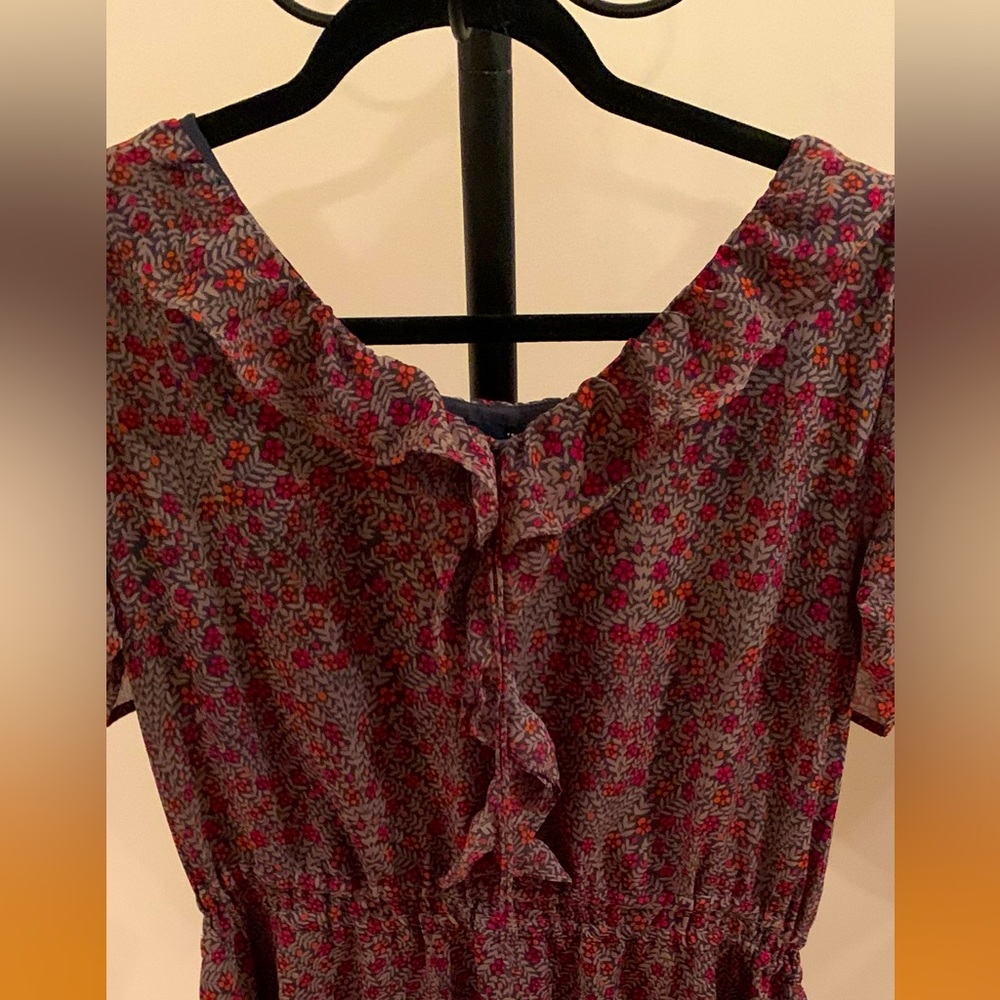GAP women’s XL Red and Black Flowy Floral Ruffled Dress with Slip and Sleeves